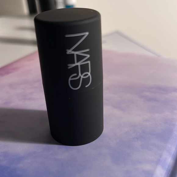 Brand new NARS multiple - Picture 2 of 4